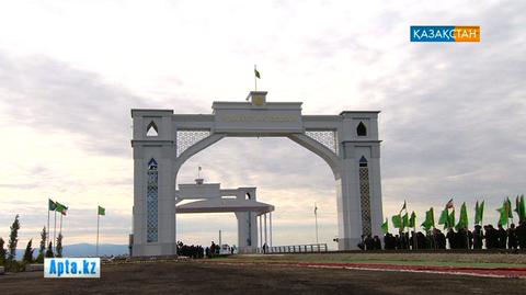 Үш мемлекеттің президенттері Өзен-Горган теміржол желісін іске қосты