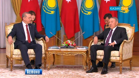 Қазақстанға Түркия президенті Реджеп Тайып Ердоған келді