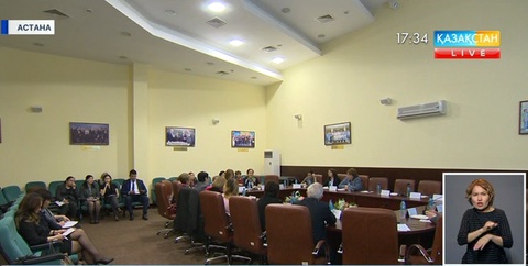 Елімізде қауіпті ВИЧ вирусы дендеп барады