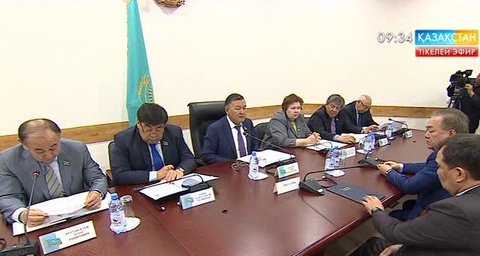 Конституциялық кеңестің мүшесі ауыспақ