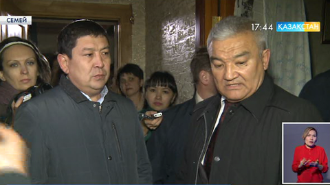 Семей қаласының әкімі Ермак Сәлімов борышкерлердің үйлерін өзі аралауға кірісті