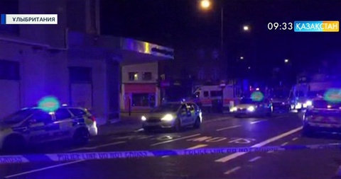 Лондонда фургон жаяу жүргіншілерді қағып кетті