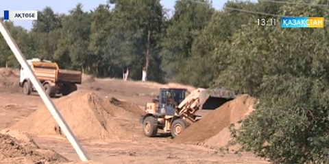 Мәжіліс депутаттары «Ақтөбе – Орск» бағытындағы автожолдың құрылысымен танысты