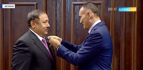 Жаңа депутаттар тіркелді