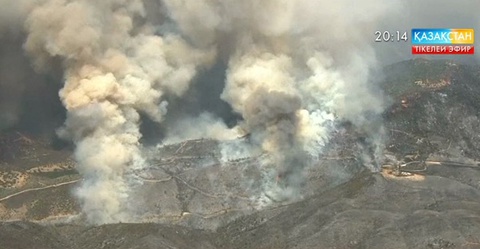 АҚШ-та орман өртіне байланысты мыңдаған адам көшірілді
