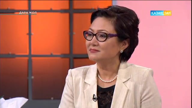 Ақын, «Махамбет» сыйлығының иегері - Оңайгүл Тұржан