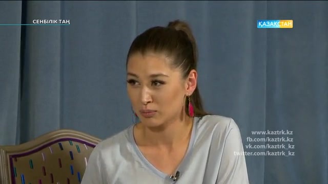 Әнші, тыңдармандарына Бүркіт есімімен танылған Айбек Сейітовтың отбасымен сұхбат