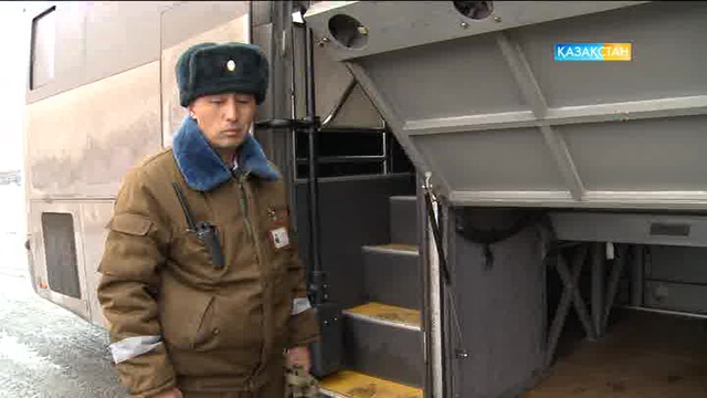 «Ақсауыт» әскери-патриоттық бағдарламасы «Обаған» шекара бақылау бөлімшесінің қызметімен танысты