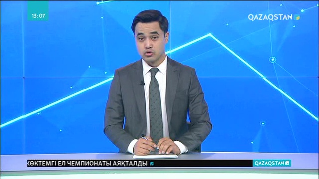 Тәж-Махалдың түсі өзгере бастады