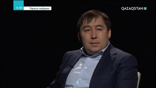 Жәнібек Үсенбек: Ендігі 15 жылда қазақ тілі дамыса, латын әліпбиіне еркін өте аламыз