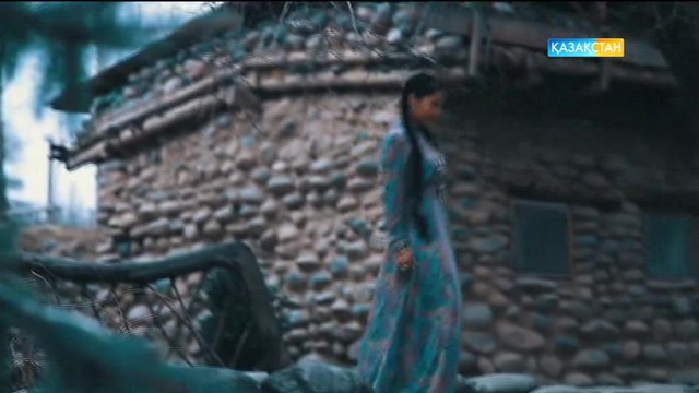 Қыз баланың құлағын неше жастан бастап тескен дұрыс?