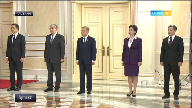 Мемлекет басшысы осы аптада саяси мемлекеттік қызметкерлердің ант беру рәсіміне қатысты