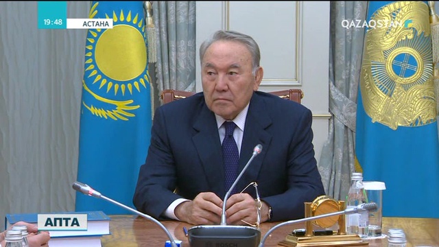 Елбасы Конституциялық кеңестің төрағасы Қайрат Мәмиді қабылдады.