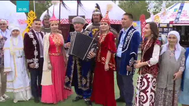 Елорданың 20 жылдық мерейтойынан көрініс