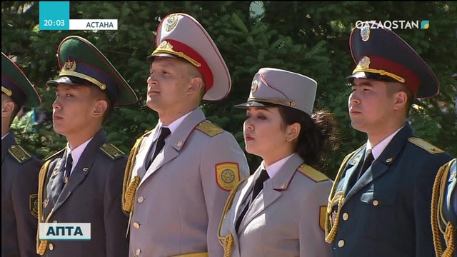 Астананың 20 жылдығы еліміздегі ең үлкен мемлекеттік Туды көтеру салтанатынан басталды