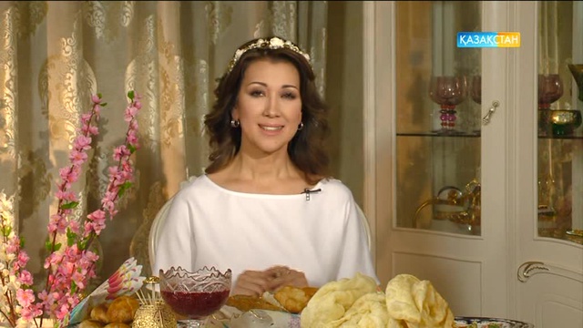 Әнші Құралай Бекжанова қандай келін?