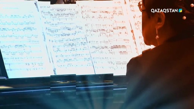 01.09.2018 - «Әнім мені алысқа жетелейді». ҚР еңбек сіңірген артисі, опера әншісі Рымкеш Жұмаділованың шығармашылық кеші (Толық нұсқа)
