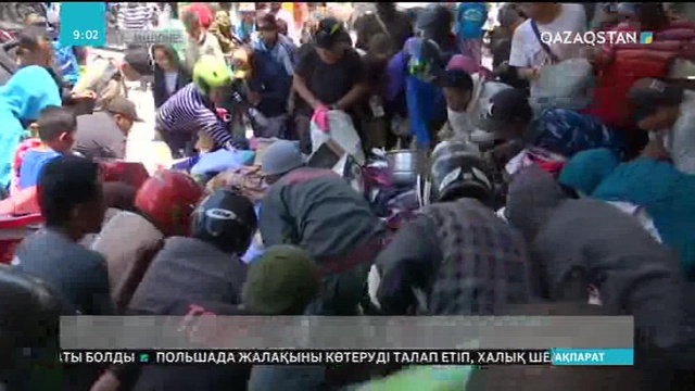 Индонезияда цунами мен зілзаладан құрбандар саны 1350-ге жетті