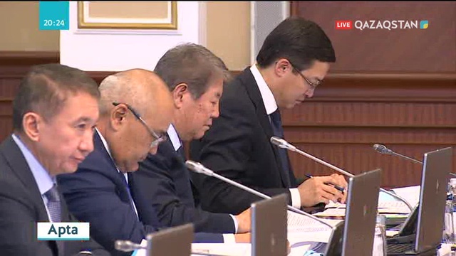 Бірінші қаңтардан бастап ең төменгі жалақы  42 500 теңгеге дейін көтеріледі