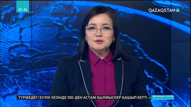 Астанадағы ірі сауда орталығында 150 оқушы күй орындады