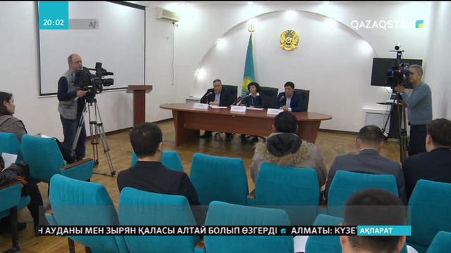 Алматыда қоғам белсенділері мемлекеттік қызметкерлердің жұмысын қадағалап, тексеру жүргізді