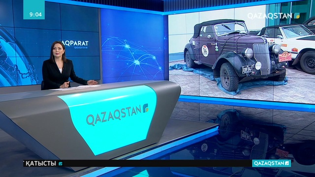 Саяхатшылар ретро көліктермен Пекиннен Парижге жолға шықты