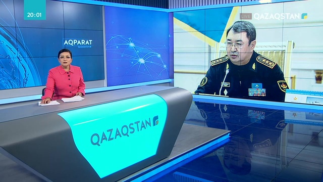 Президент бұрынғы Қорғаныс министрі Сәкен Жасұзақовты әскери саладан шеттетіп, министрдің үш орынбасарына қатаң сөгіс жариялады