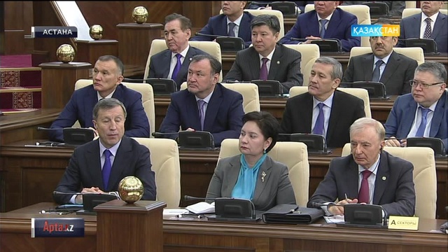 Билік тармақтарын бөлуге қатысты басты заңды Парламенттің қос палатасы қабылдады