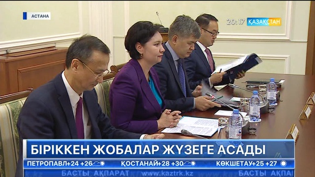 Г. Әбдіқалықова ДДСҰ Еуропалық бюросының өңірлік директоры  Ж. Якабпен кездесті.