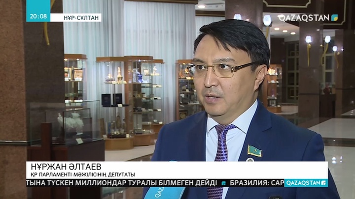 Мәжілістің депутаттары Президент пен Елбасының саяси рөліне қатысты пікірлерін айтты