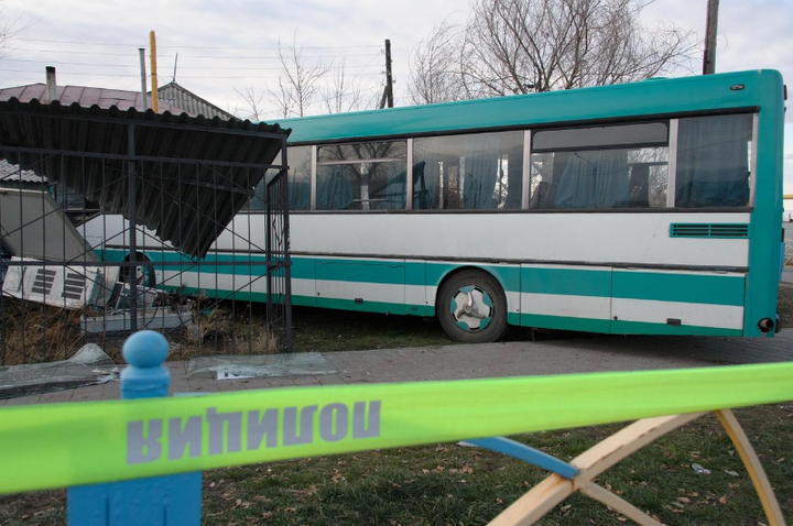 Қостанай облысында автобус тұрғын үйге соғылды