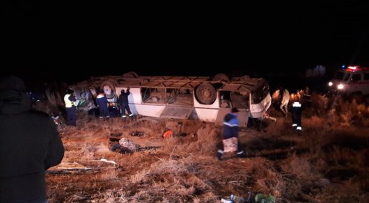 Қызылорда облысында жолаушылары бар автобус аударылды