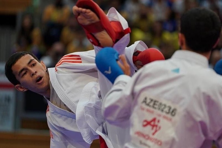 Қазақстандық каратэшілер Чилиде 5 жүлдені еншіледі