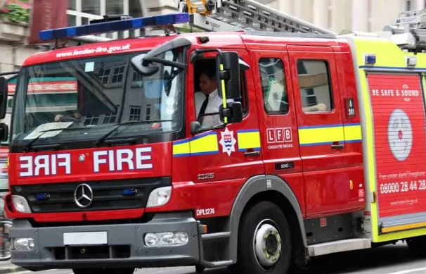 Қытайда жол опырылып түсті, қаза тапқандар бар