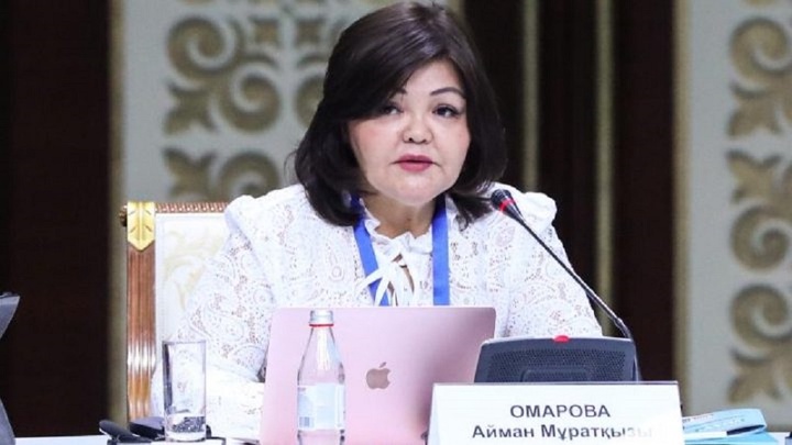Депутаттар заңгерлерді консультация беретін құқығынан айырмақшы - Айман Омарова