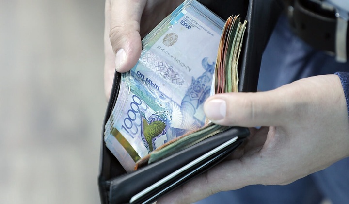 Пандемия және өнер: саладағы қазақстандықтардың жалақысы күрт төмендеді