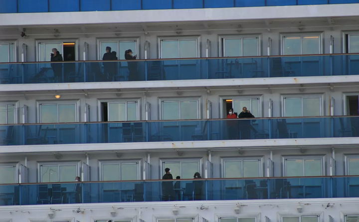 Diamond Princess круиздік кемесі карантинді алып тастады