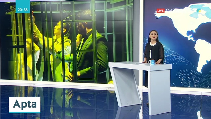 Жастар театры «Лифт» психологиялық драмасын сахналап жүр