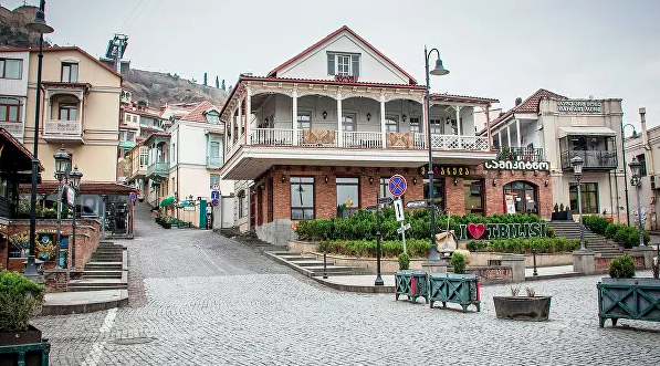 Грузияда коменданттық сағат енгізілді