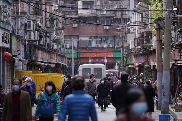 Коронавирус ошағы саналатын Ухан қаласы ашылды