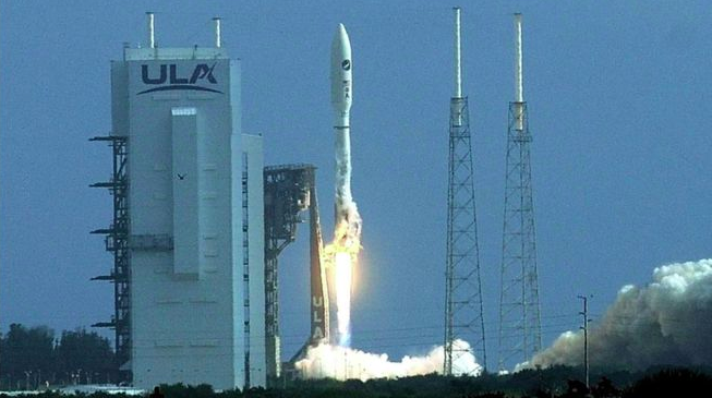 АҚШ ғарышқа құпия әскери космоплан ұшырды