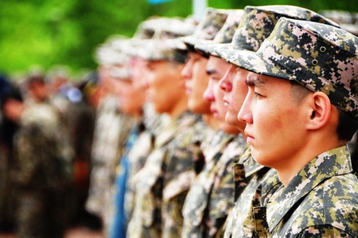 Қазақстанда әскери қызметке шақыру мерзімі тамызға ауыстырылды