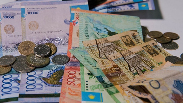 2 миллионнан астам қазақстандық 42 500 теңге төлемін алды