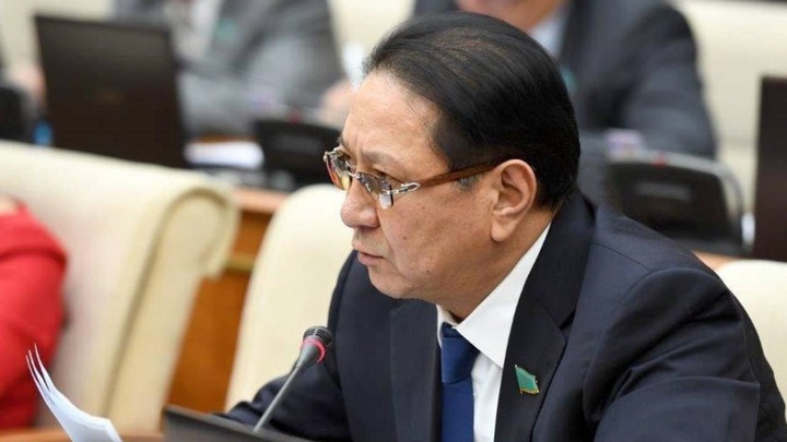 Қазақстандықтар зейнетақы жинағын емделуге жұмсай алмай отыр - депутат