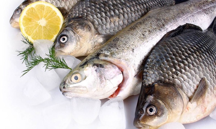 Қазақстан қант, балық, шұжық импортынан қашан құтылады - министр жауап берді