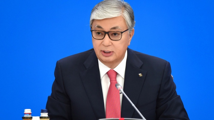 Тоқаев: Халқымыз небір зобалаңды көрсе де, рухын аласартқан жоқ