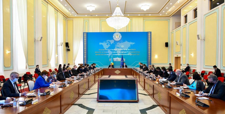 Еуроодақ елдерінің елшілерімен кездесуде саяси және экономикалық ынтымақтастықты нығайту мәселесі талқыланды