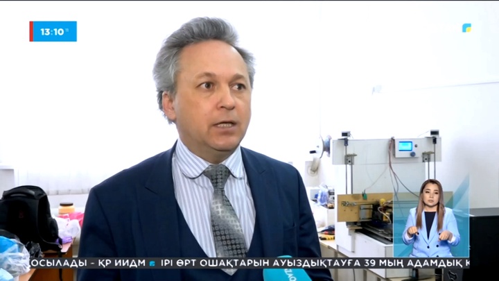 Семейлік өнертапқыш қалдық заттардан 3D принтер құрастырды