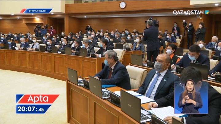 Халықтың билікке сенімін нығайту үшін мәслихаттарға баса мән беріледі