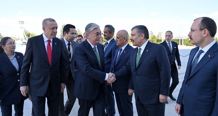 Қасым-Жомарт Тоқаев пен Режеп Тайип Ердоған екі ел арасындағы қарым-қатынастарды «кеңейтілген стратегиялық серіктестік» деңгейіне көтеру туралы шешім қабылдады